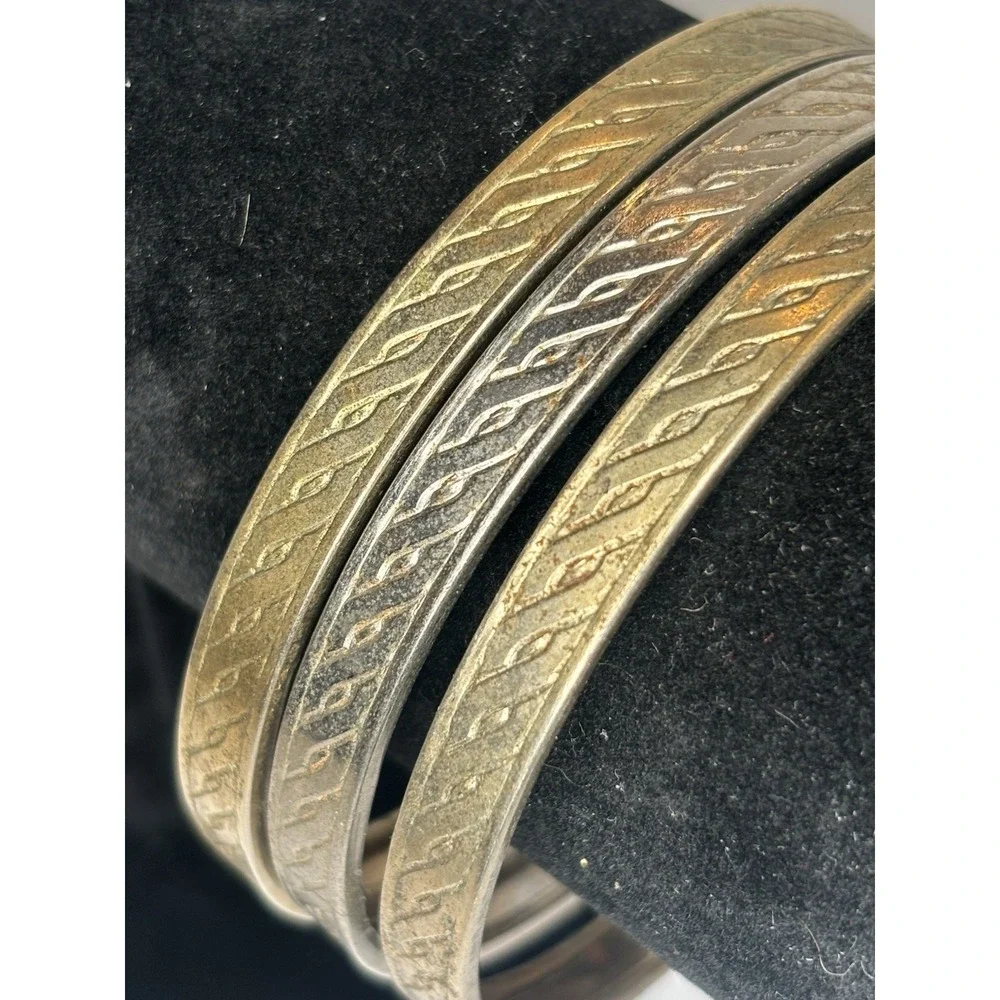 Vintage 1970s Gold Silver Tone Etched Bangle Bracelet Set 3 Stackable Boho